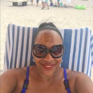 Meet your Posher, Kristin